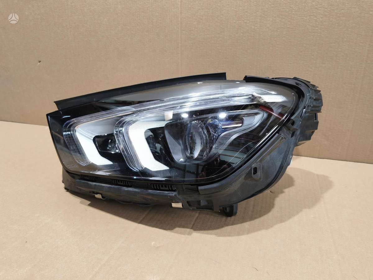 Mercedes-Benz GLE klasė lights