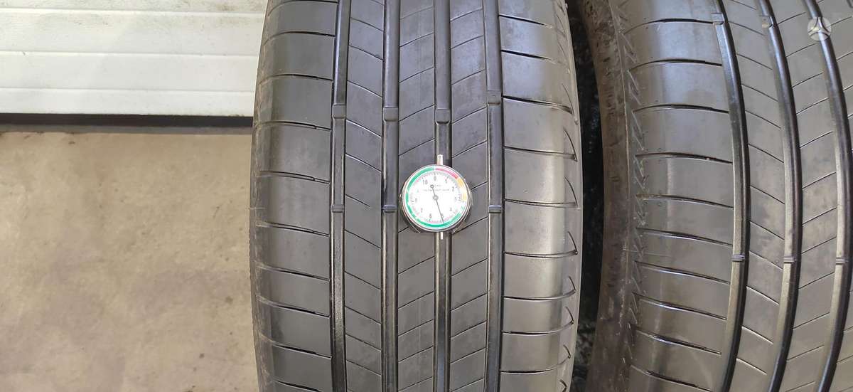 Bridgestone Turanza T005, летние 225/45 R18