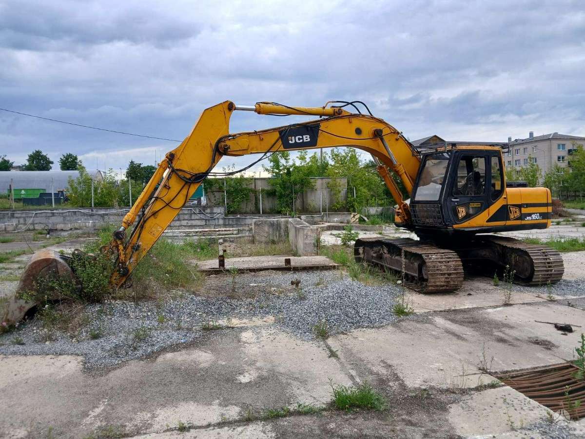 JCB Js160Lc, ekskavatoriai