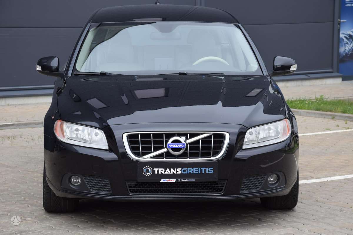 Volvo V70, 2.0 l., Универсал