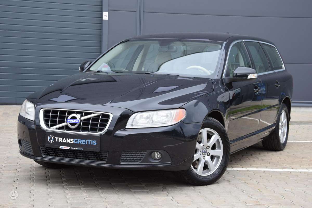 Volvo V70, 2.0 l., Универсал