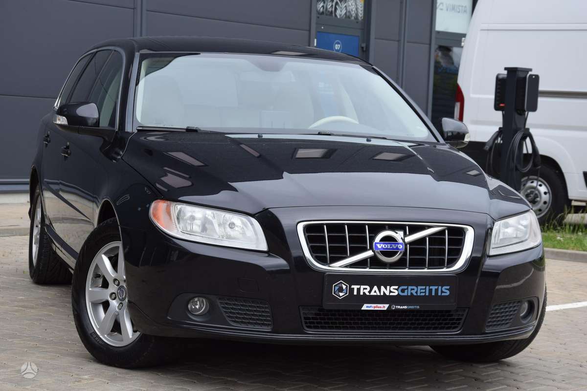 Volvo V70, 2.0 l., Универсал