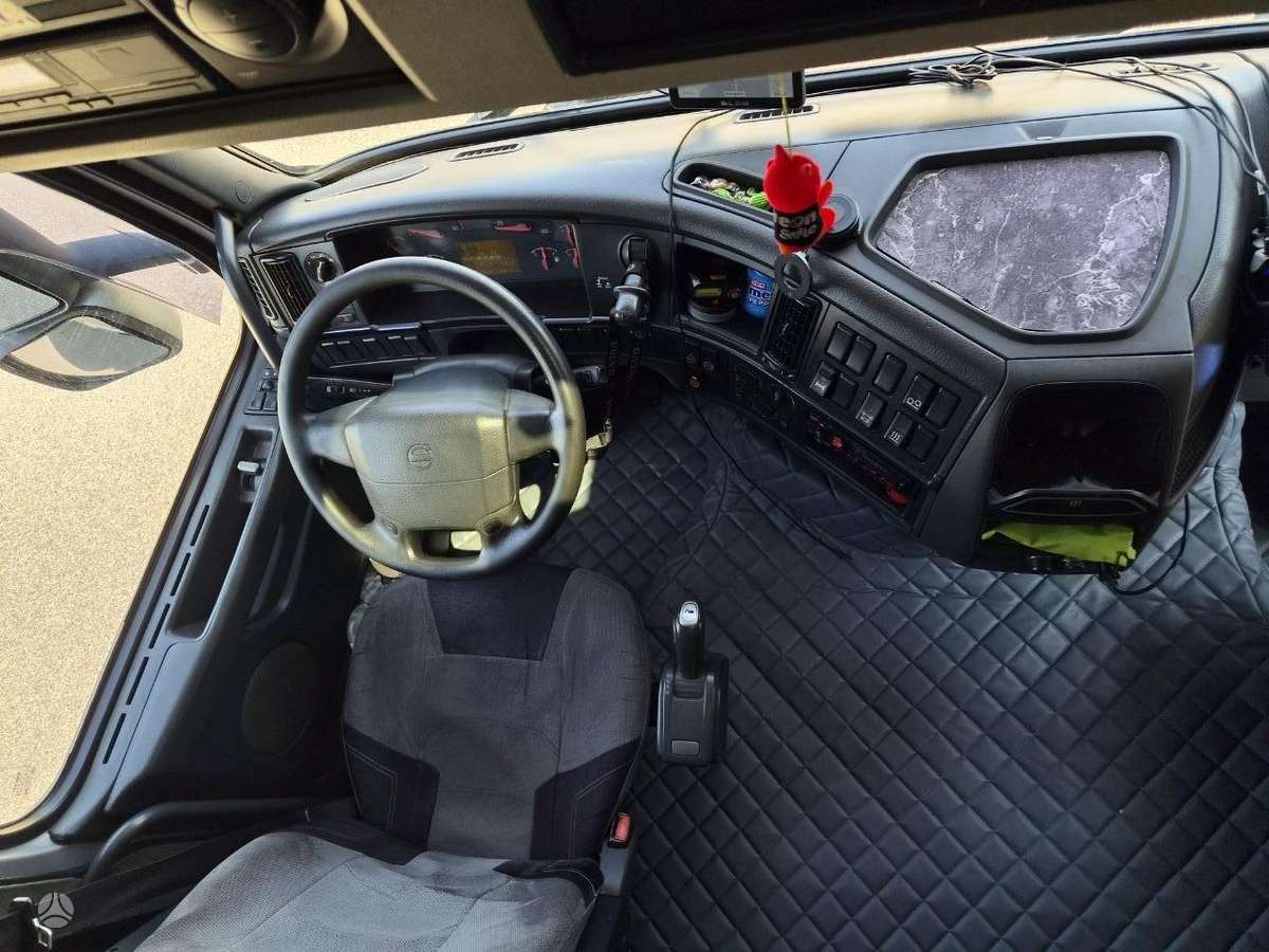 Volvo FH 460, double sleeper