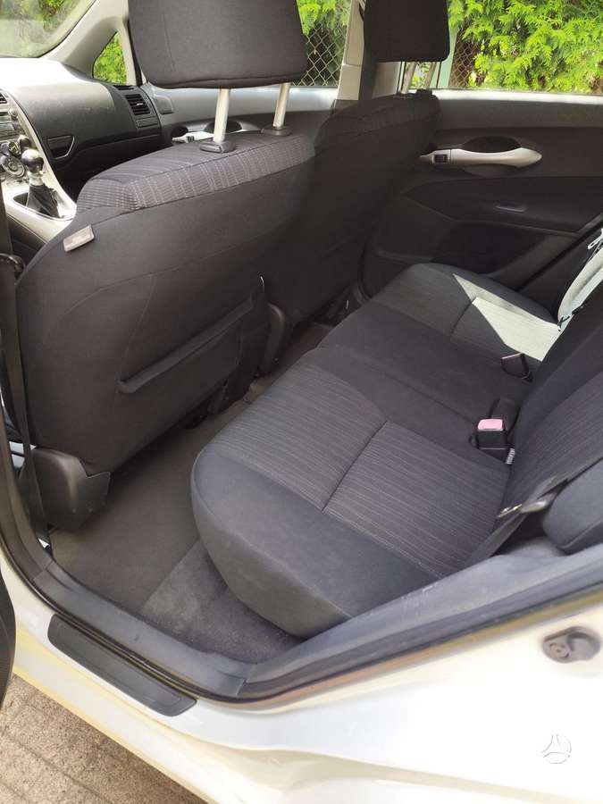 Toyota Auris - 8