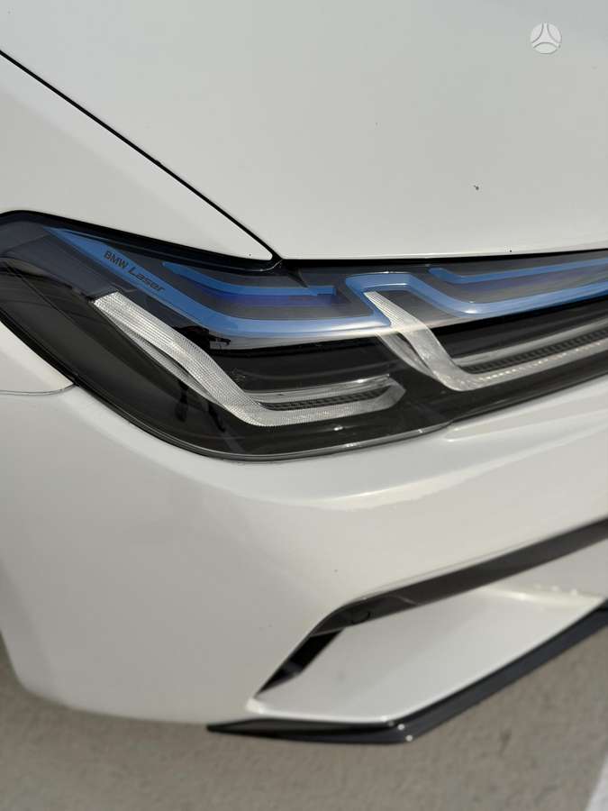 BMW M5, 4.4 l., Седан