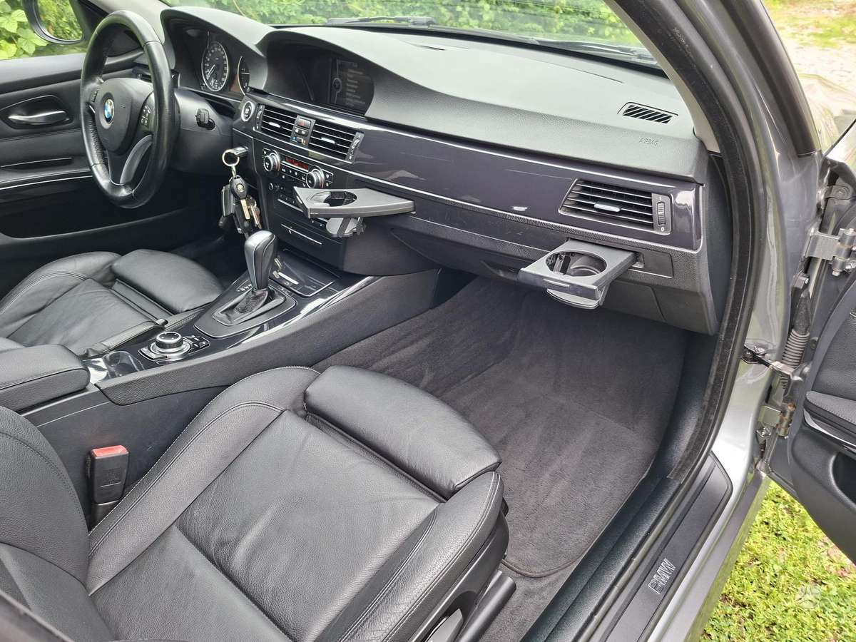 BMW 320, 2.0 l., Универсал