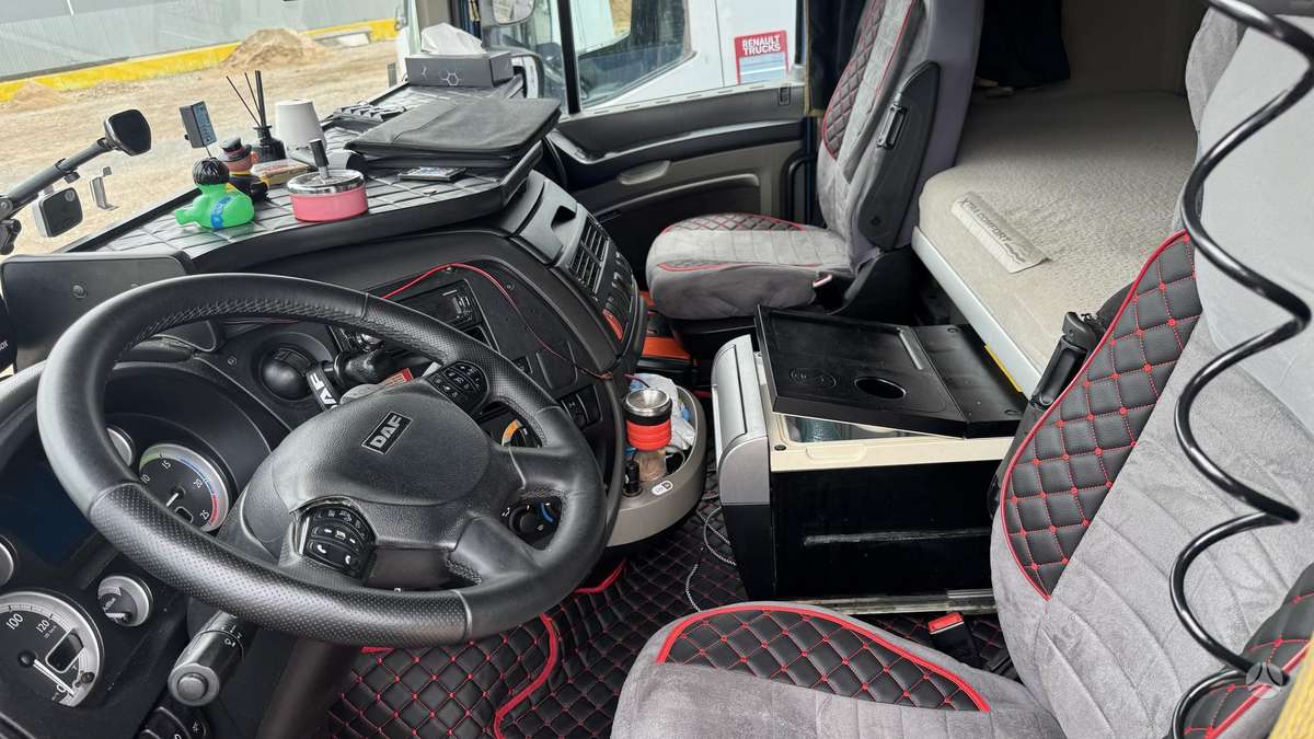 DAF Xf, 2 guļamvietas