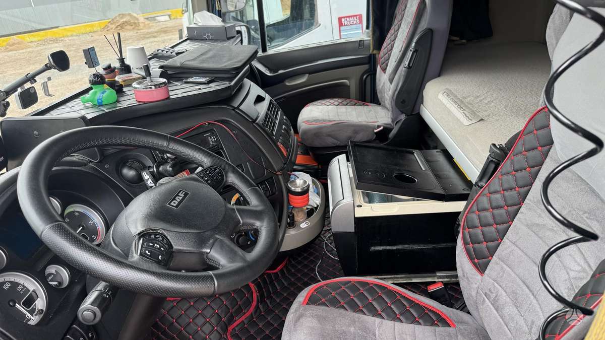 DAF Xf, 2 спальных места