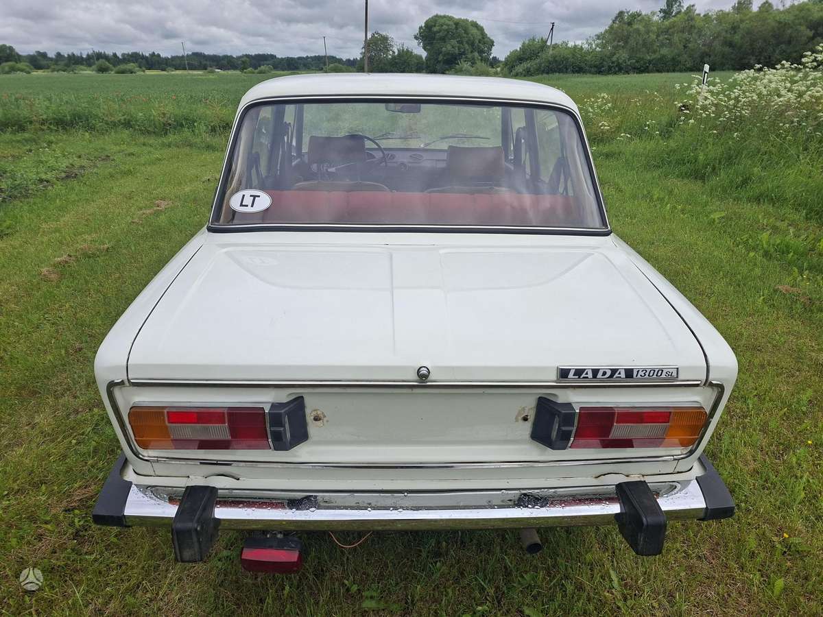 Lada 2101, saloon / sedan