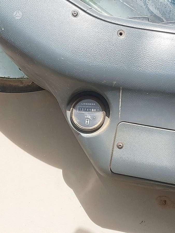 Liebherr A314, ekskavatoriai