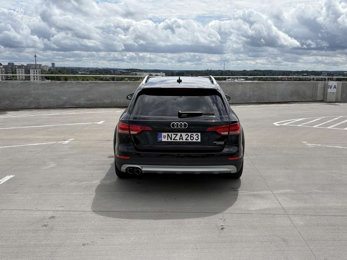 Audi A4 allroad, 3.0 l., wagon