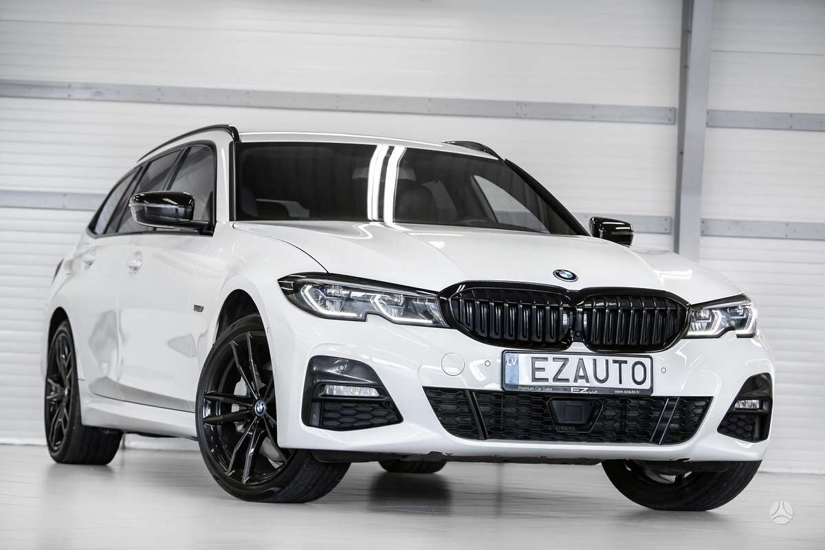 BMW 330, 2.0 l., Универсал