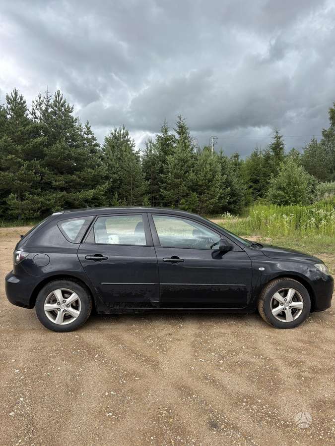 Mazda 3, 1.6 l., hatchback