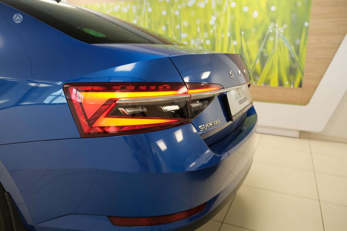 Skoda Superb, 2.0 l., hatchback