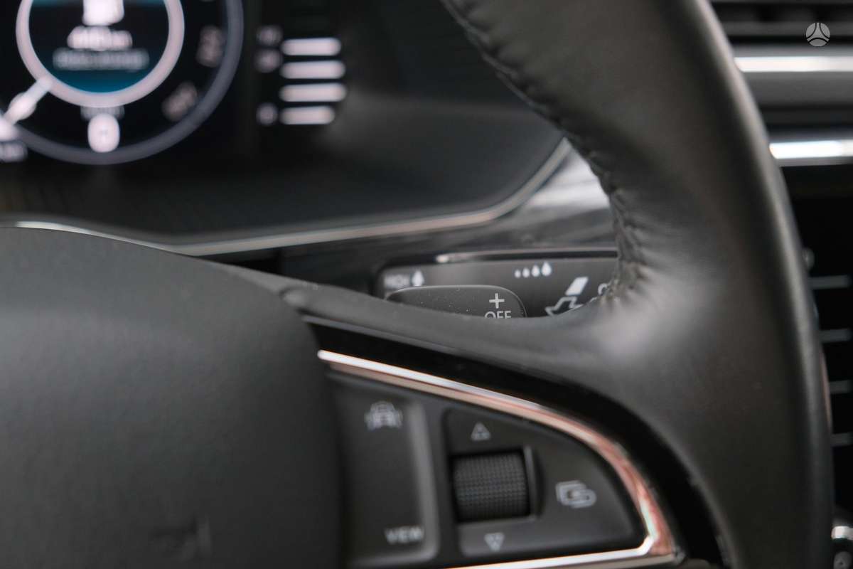 Skoda Superb, 2.0 l., hatchback