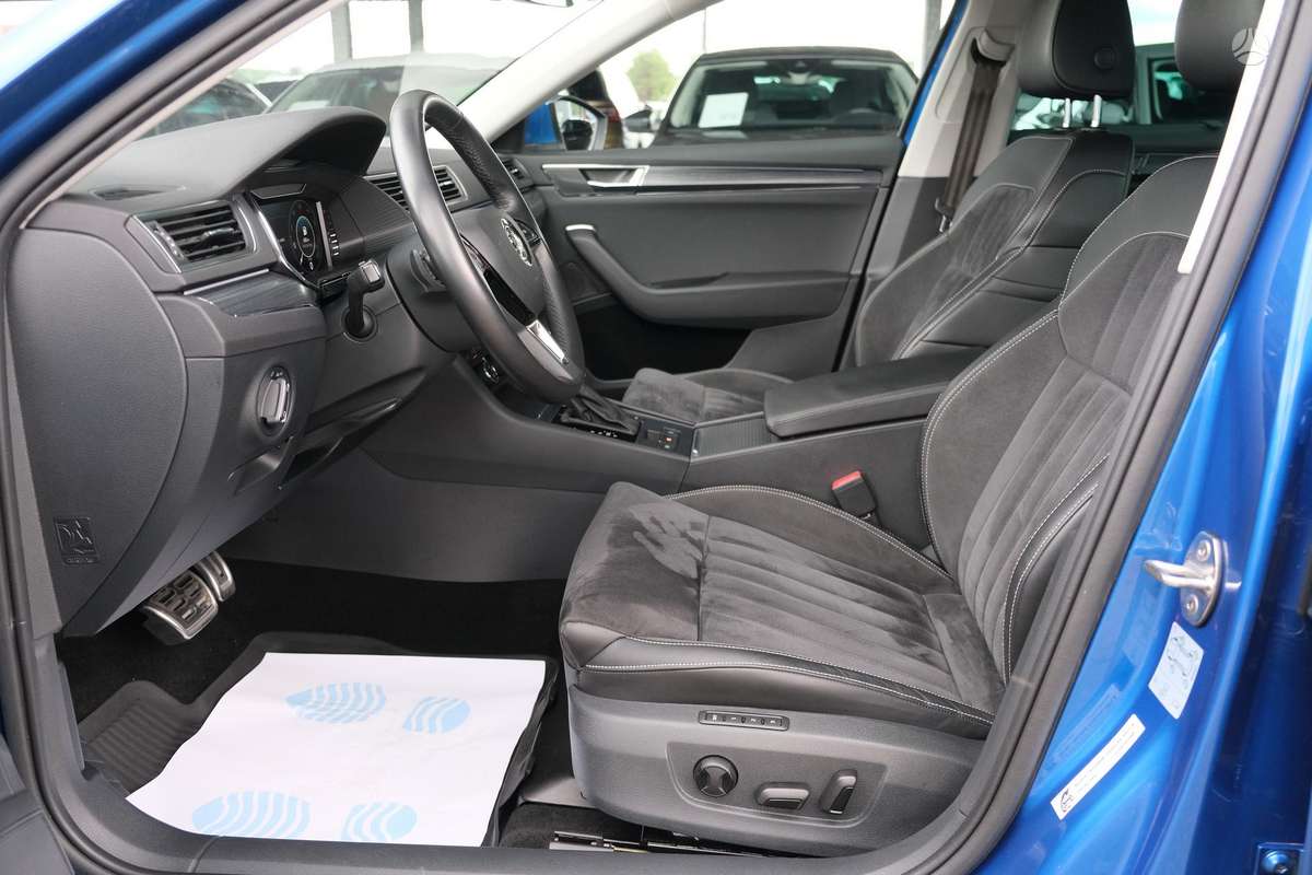 Skoda Superb, 2.0 l., hatchback
