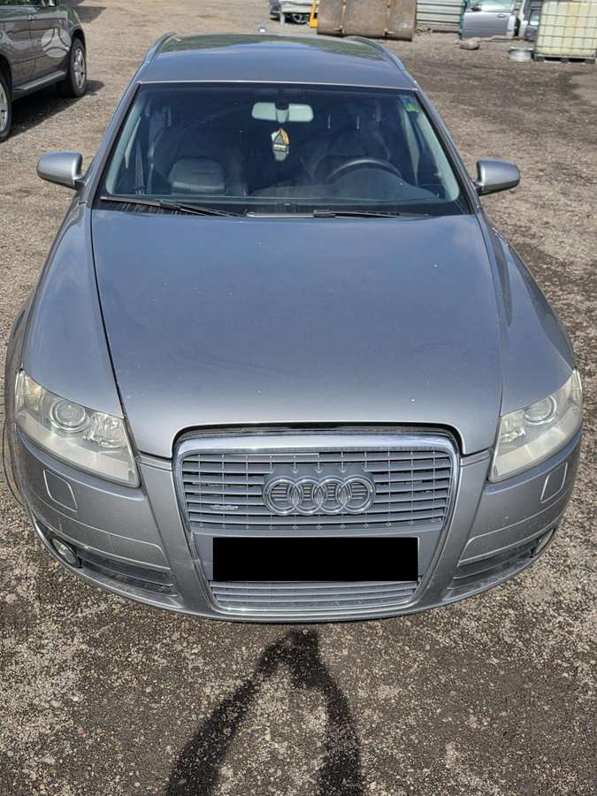 Audi A6 dalimis