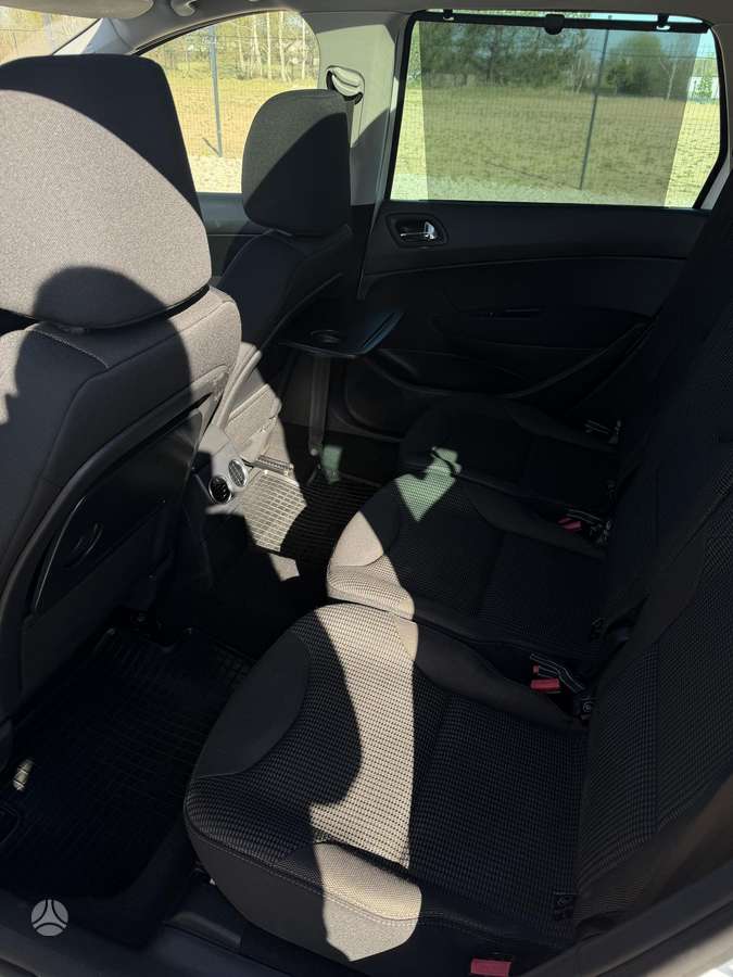 Peugeot 308, 2.0 l., Универсал