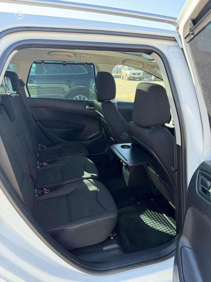Peugeot 308, 2.0 l., Универсал