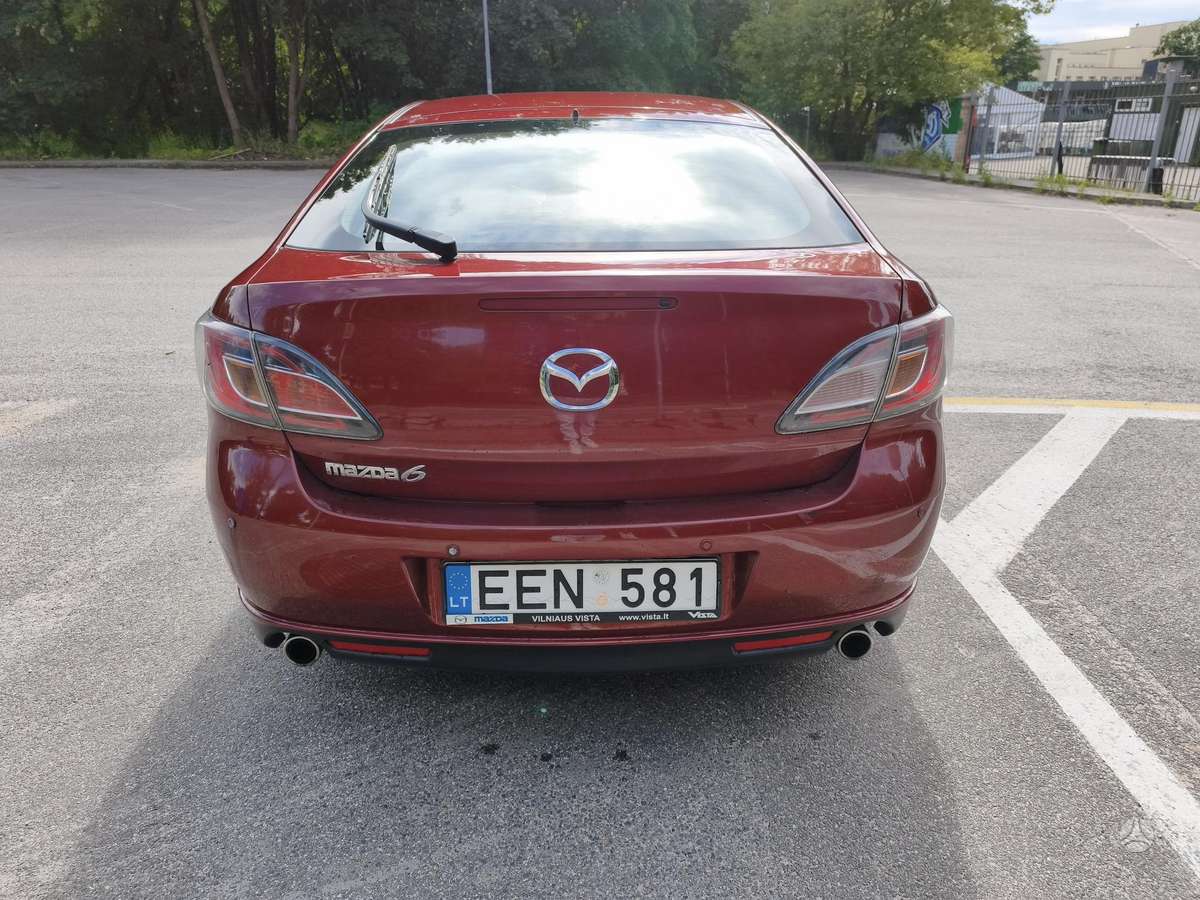 Mazda 6, 2.0 l., Хэтчбек