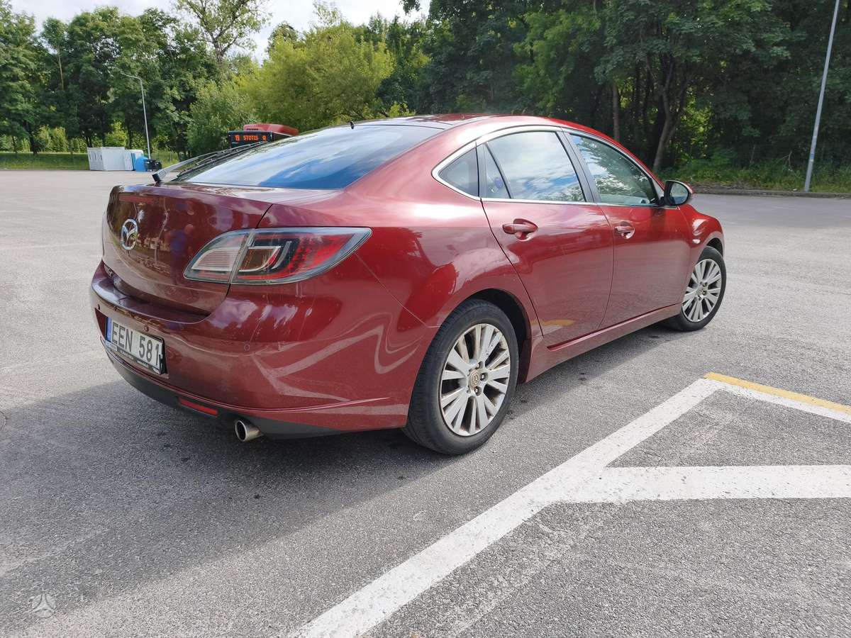 Mazda 6, 2.0 l., Хэтчбек