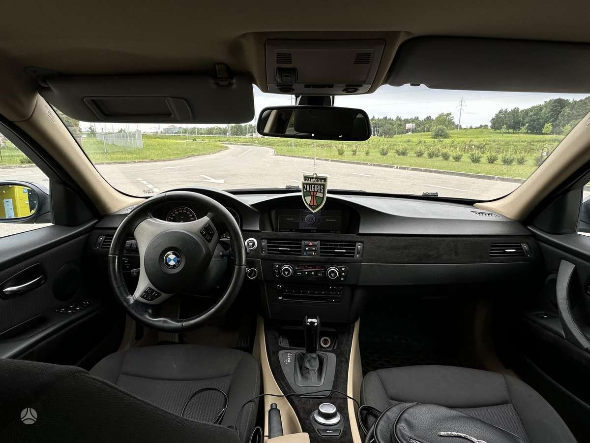 BMW 320, 2.0 l., Универсал
