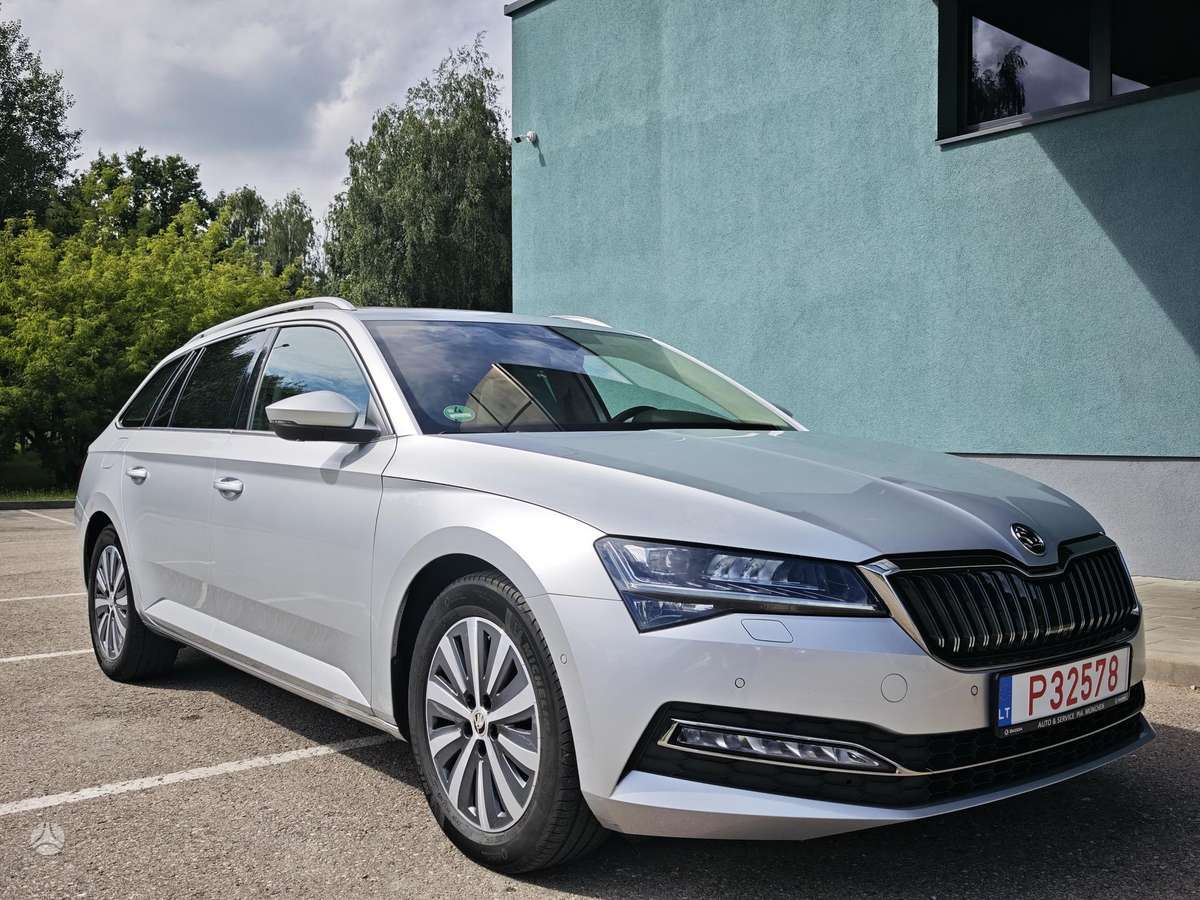 Škoda Superb - 8