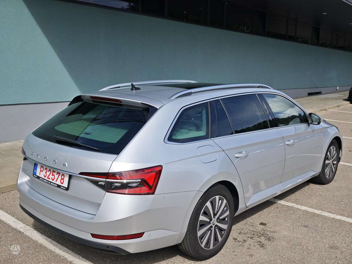 Škoda Superb - 11