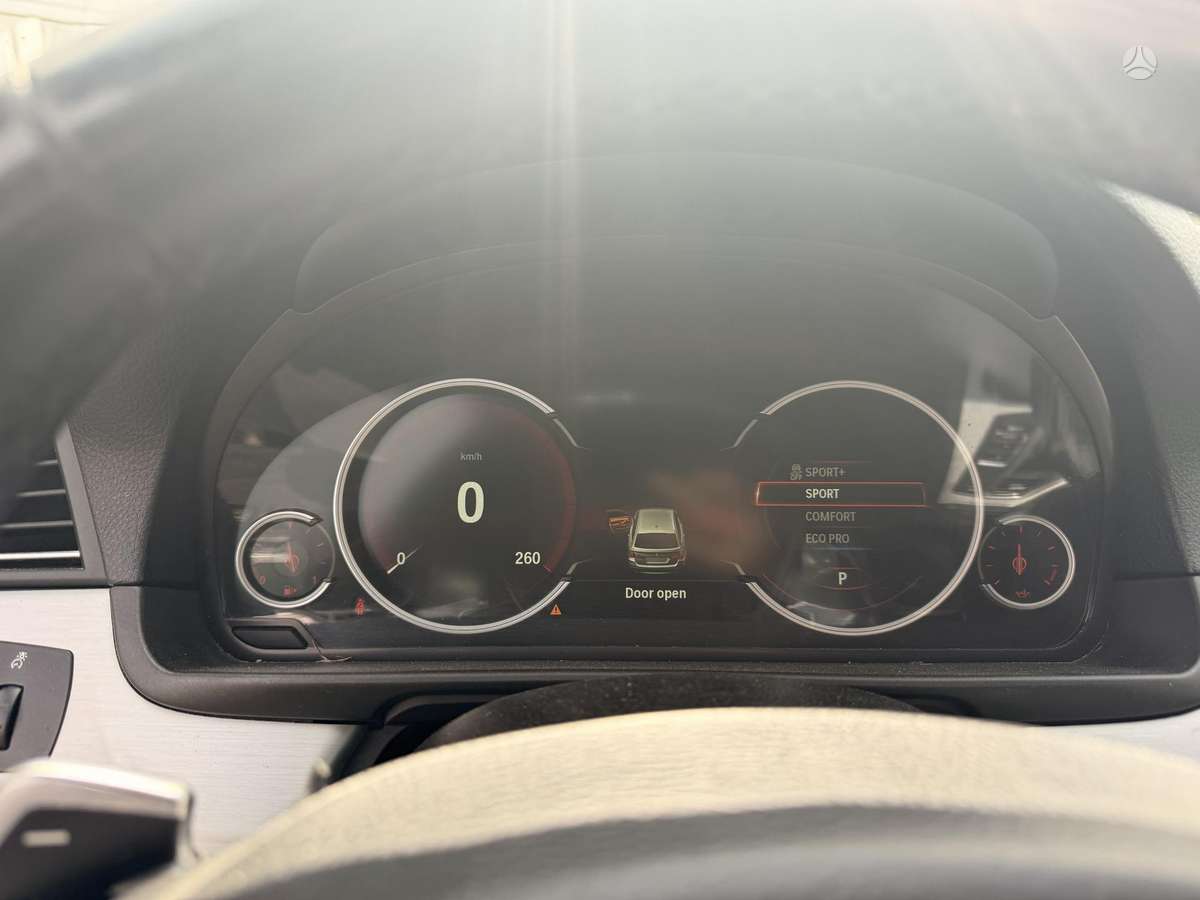 BMW 520, 2.0 l., wagon