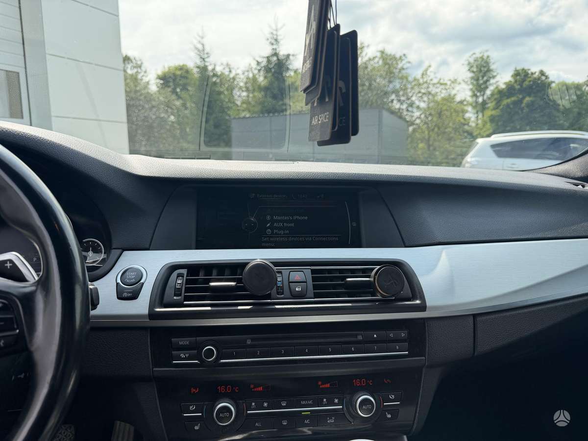 BMW 520, 2.0 l., wagon