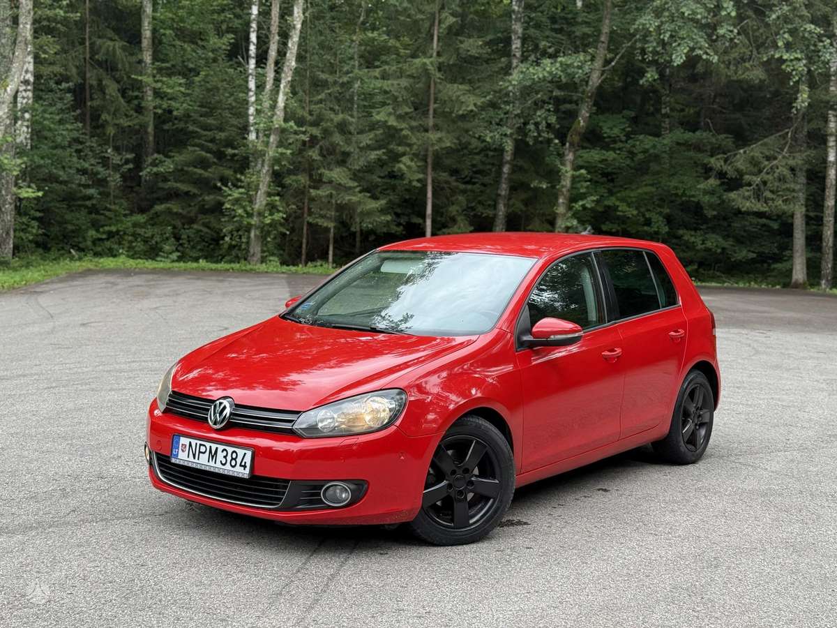 Volkswagen Golf - 2