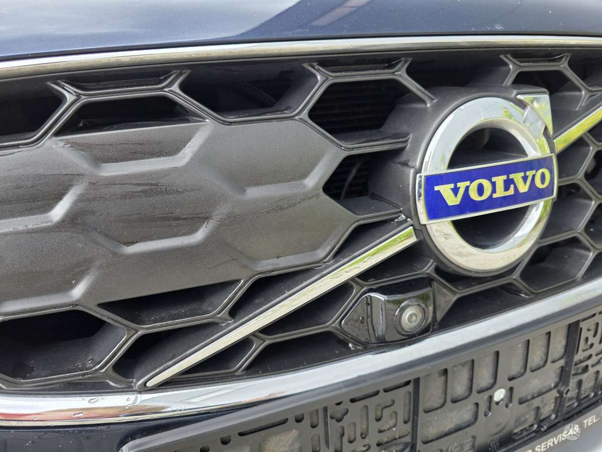 Volvo XC70 - 5