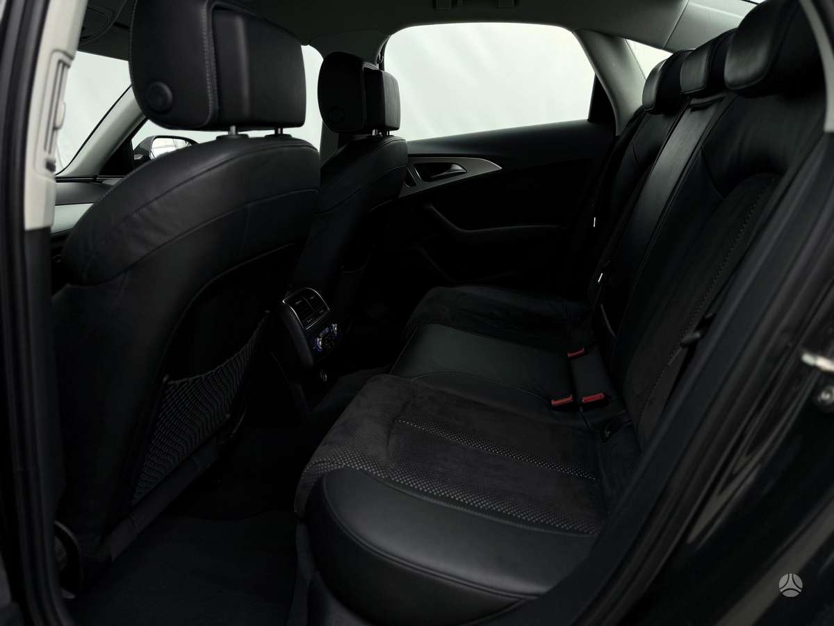 Audi A6, 2.0 l., Седан