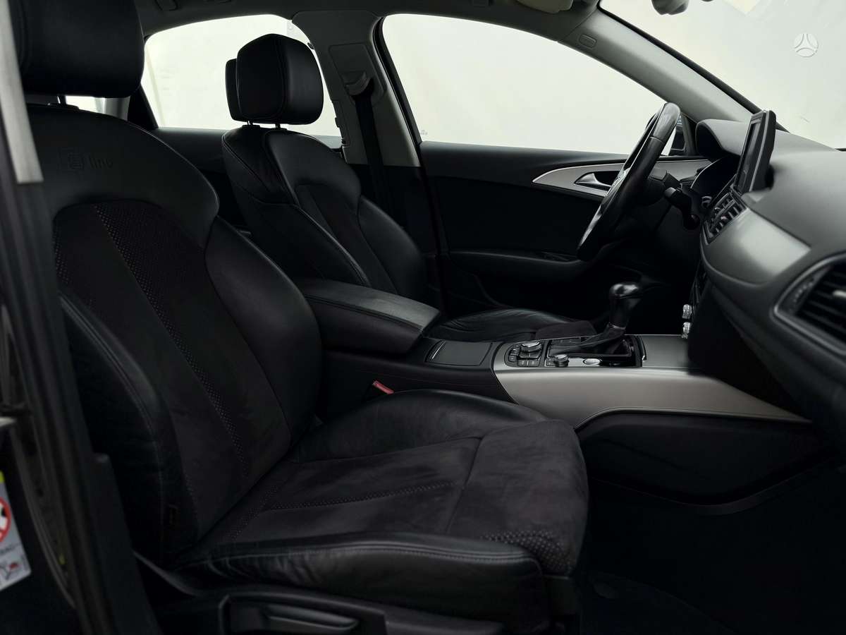 Audi A6, 2.0 l., Седан