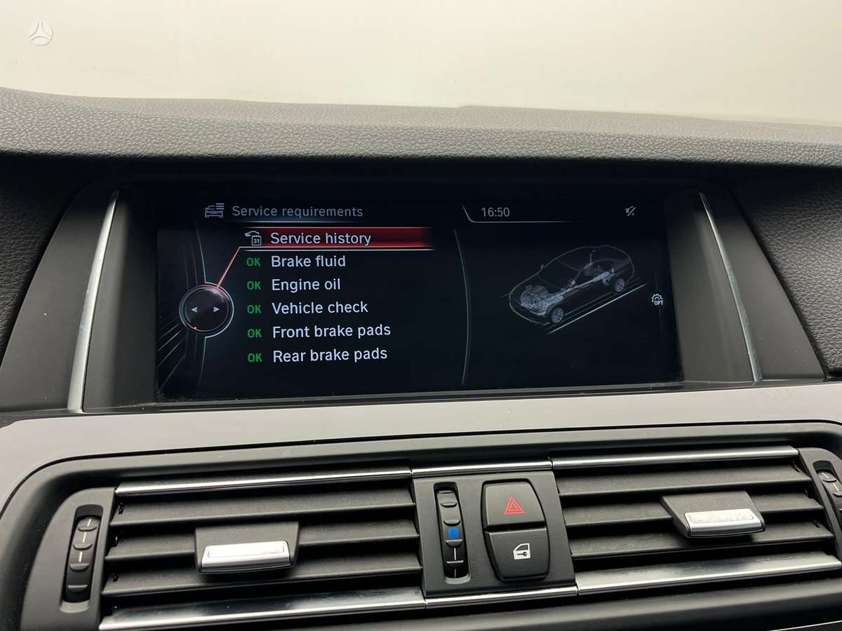 BMW 520, 2.0 l., Седан