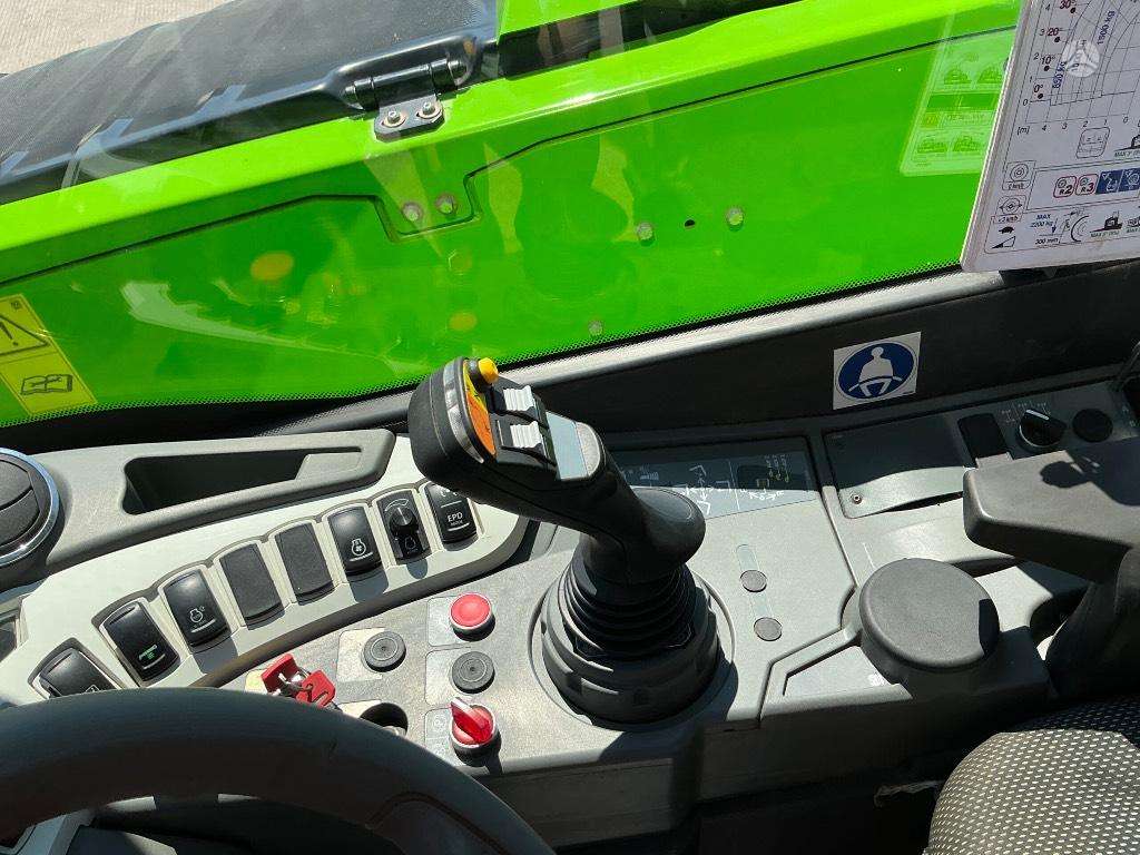 Merlo TF 35.7 CS-140, самоходные погрузчики