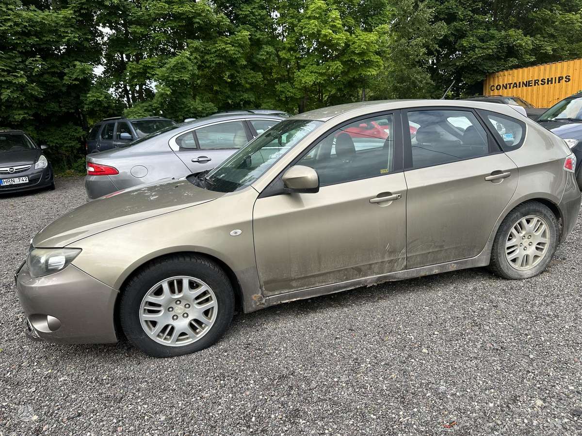Subaru Impreza, 2.0 l., hatchback