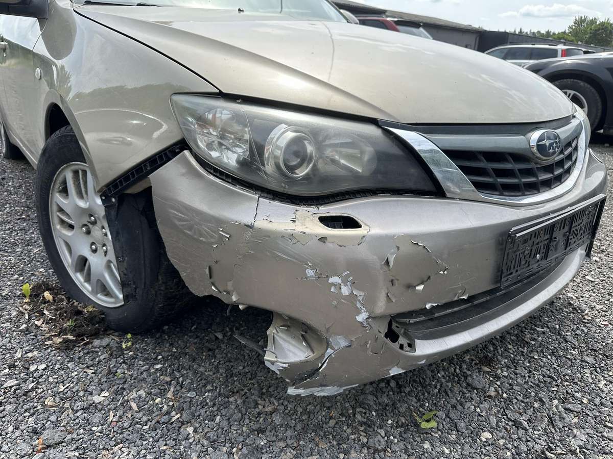 Subaru Impreza, 2.0 l., hatchback