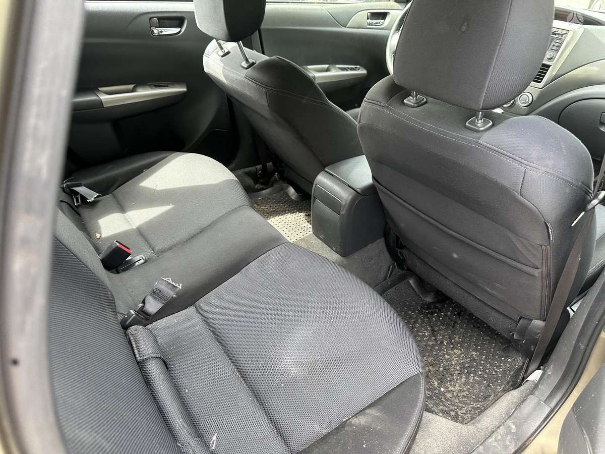 Subaru Impreza, 2.0 l., hatchback