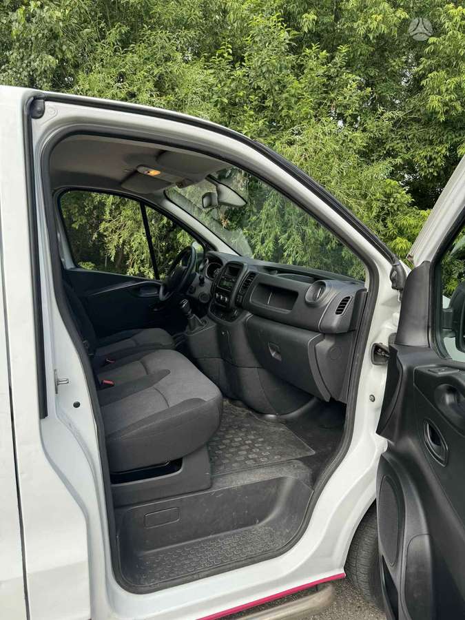 Renault Trafic, 2.0 l., cargo van