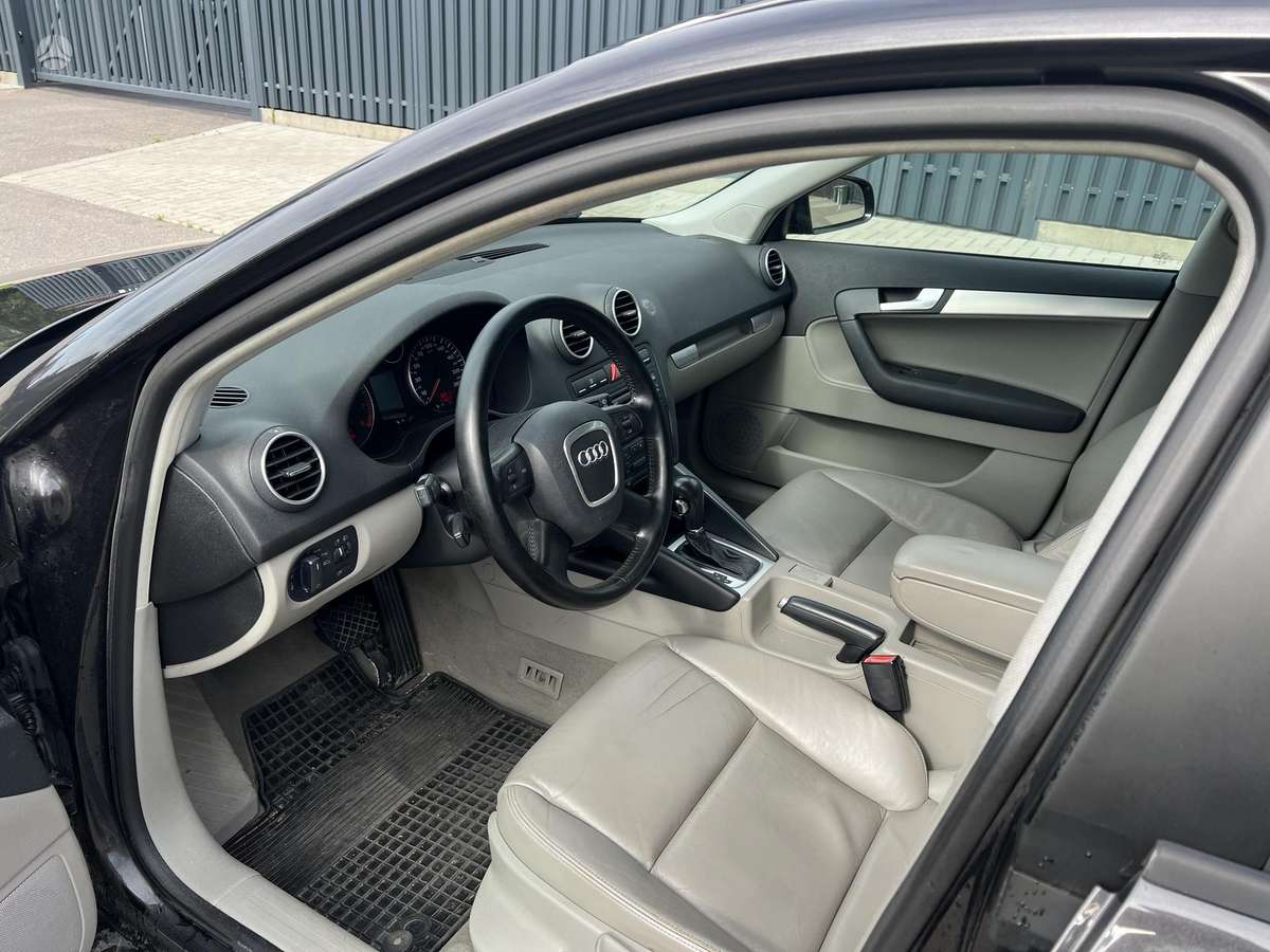 Audi A3, 2.0 l., Хэтчбек