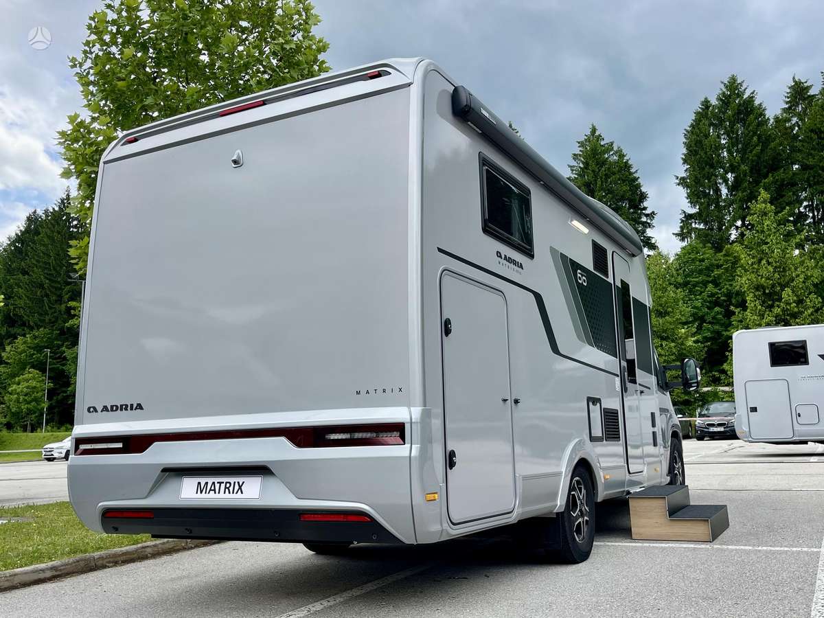 Adria Matrix 670SL 60y, campers