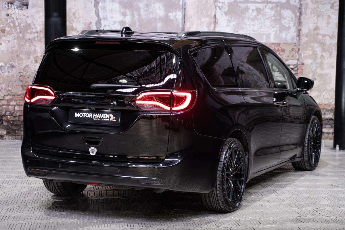 Chrysler Pacifica, 3.6 l., Минивэн