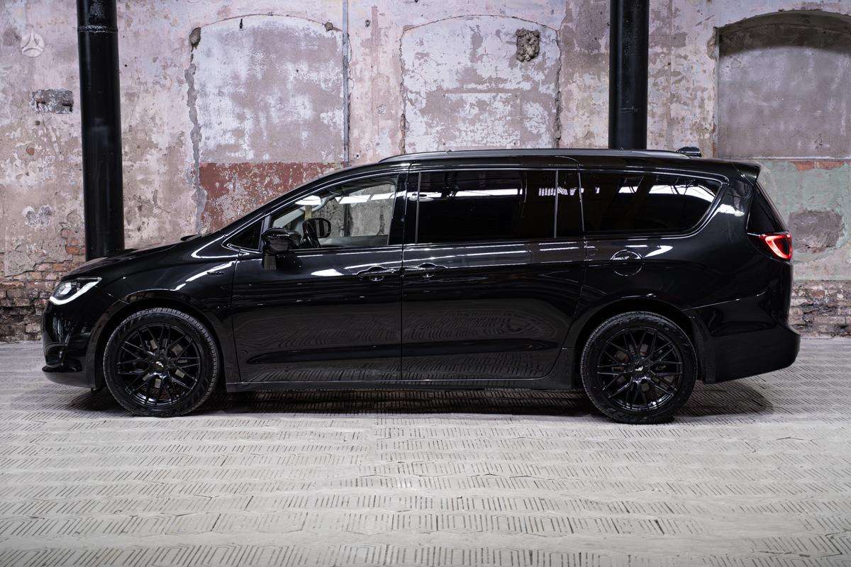 Chrysler Pacifica, 3.6 l., Минивэн