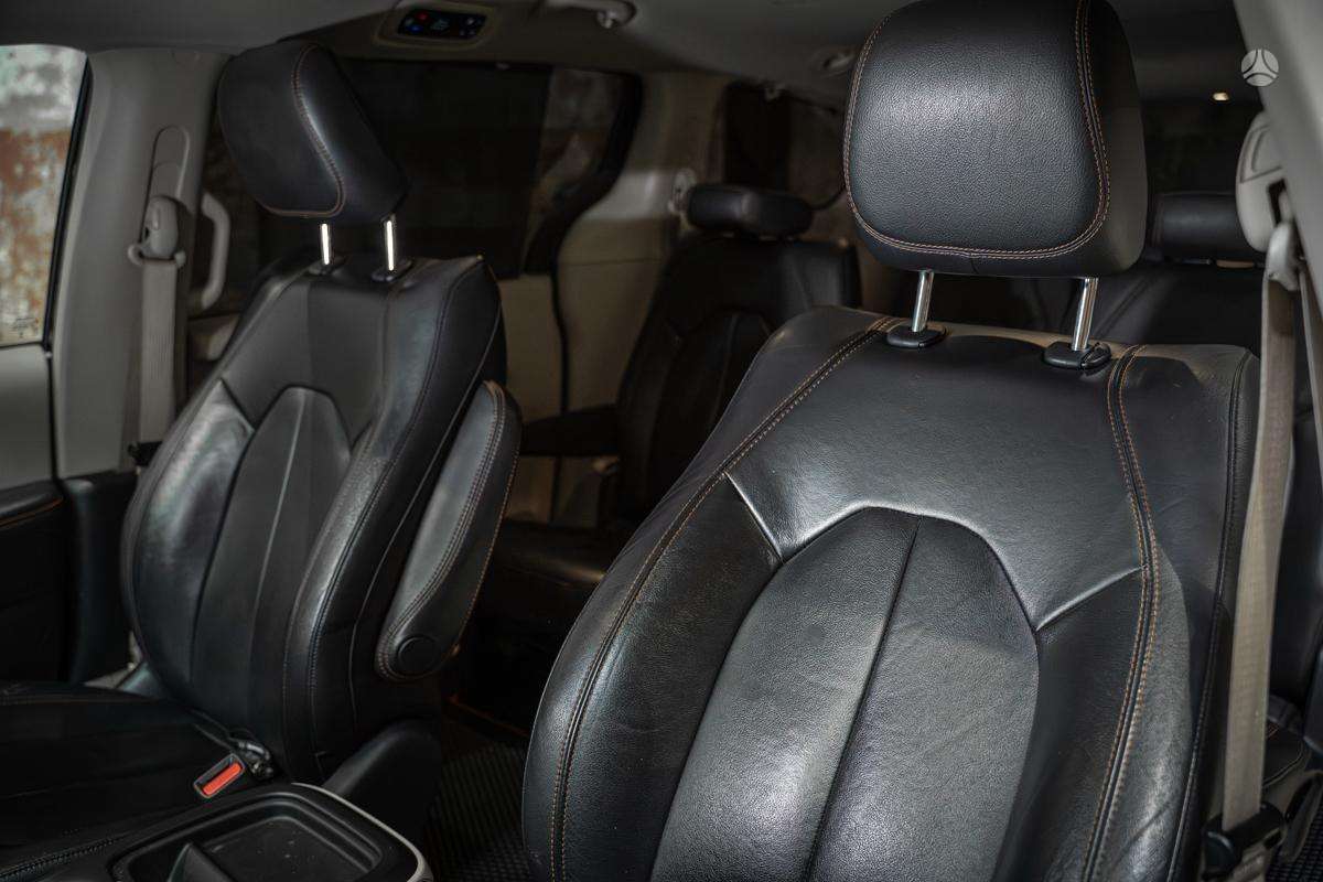 Chrysler Pacifica, 3.6 l., Минивэн