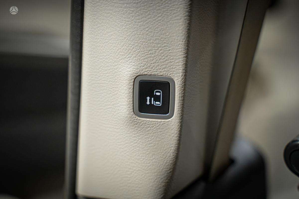 Chrysler Pacifica, 3.6 l., Минивэн