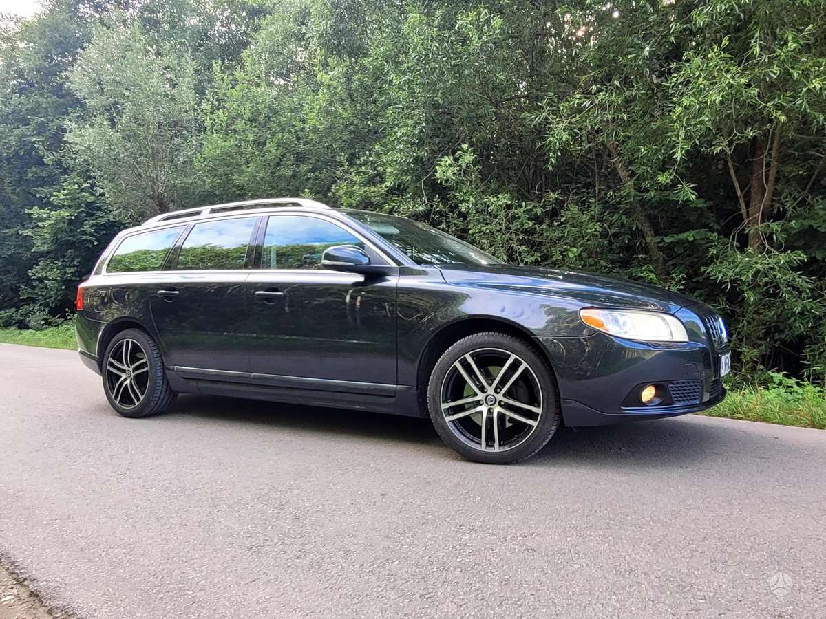 Volvo V70 - 4