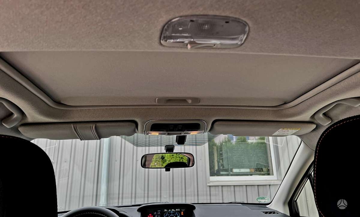 Subaru SVX, 2.0 l., hatchback