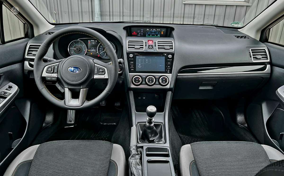 Subaru SVX, 2.0 l., hatchback