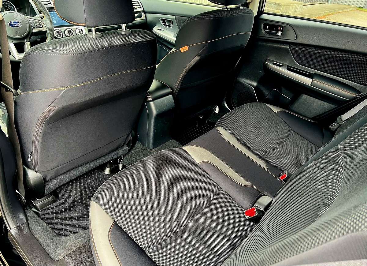 Subaru SVX, 2.0 l., hatchback